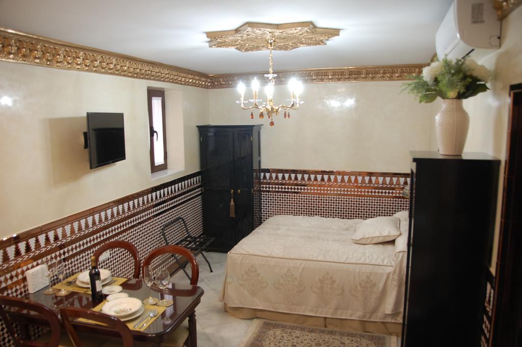 Luxury Apartment Plus Ultra Seville Luaran gambar