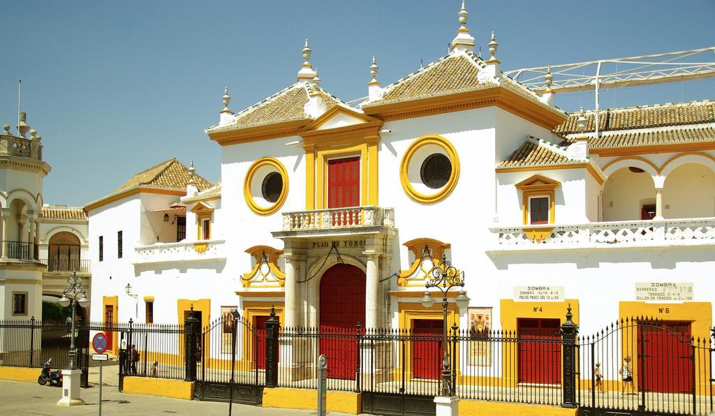 Luxury Apartment Plus Ultra Seville Luaran gambar